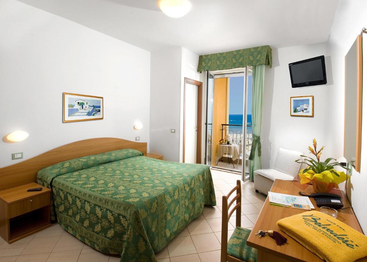 Hotel Belvedere Misano Adriatico Habitación foto